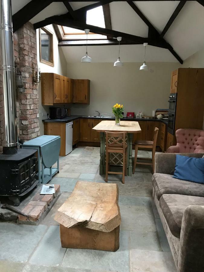 Tracey'S Farmhouse Cottage Belfast Eksteriør billede